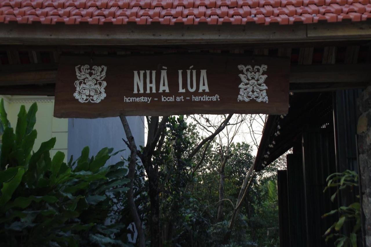 Nha Lua Homestay 宁平 外观 照片