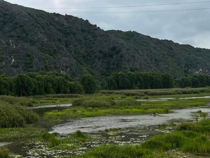 Nha Lua Homestay 宁平 外观 照片